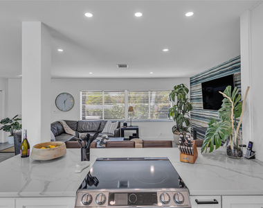 3108 Ne 42nd Court - Photo Thumbnail 23