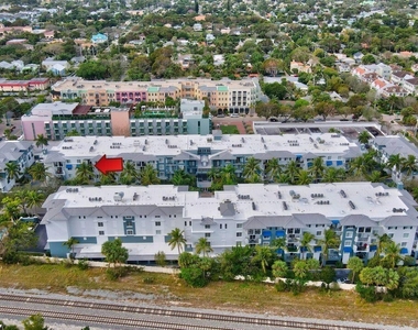 250 Ne 3rd Avenue - Photo Thumbnail 6