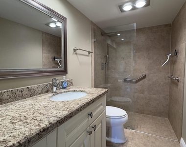 5200 N Ocean Boulevard - Photo Thumbnail 17