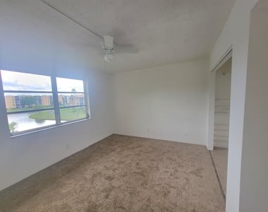 7900 Nw 50th Street - Photo Thumbnail 10