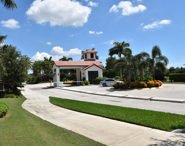 7563 Glendevon Lane - Photo Thumbnail 31