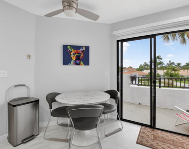7563 Glendevon Lane - Photo Thumbnail 9