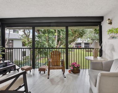 7563 Glendevon Lane - Photo Thumbnail 26