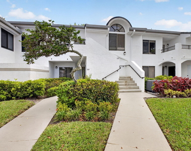 7563 Glendevon Lane - Photo Thumbnail 3