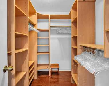 1888 Sw 53rd Avenue - Photo Thumbnail 26