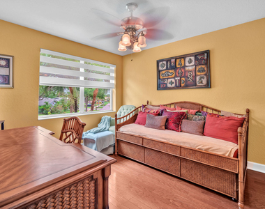 1888 Sw 53rd Avenue - Photo Thumbnail 18