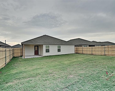 4328 Umbria Road - Photo Thumbnail 15
