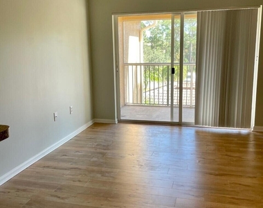 3690 Nw Mediterranean Lane - Photo Thumbnail 5