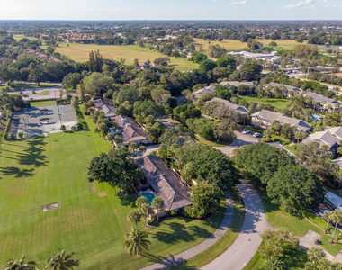 11792 Wimbledon Circle - Photo Thumbnail 28