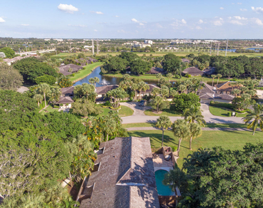 11792 Wimbledon Circle - Photo Thumbnail 26