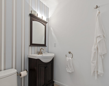 11792 Wimbledon Circle - Photo Thumbnail 20