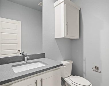 217 Olde Mill Court - Photo Thumbnail 7