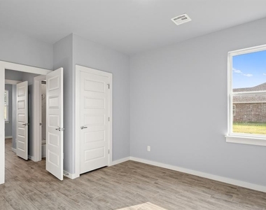 217 Olde Mill Court - Photo Thumbnail 42