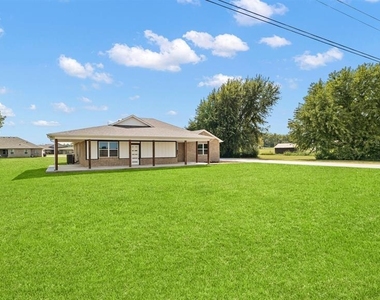 12624 E Hefner Road - Photo Thumbnail 1