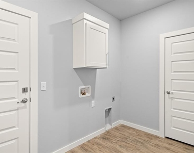 12624 E Hefner Road - Photo Thumbnail 34