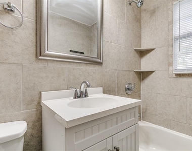 1338 South Drive - Photo Thumbnail 24