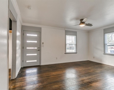 1338 South Drive - Photo Thumbnail 3