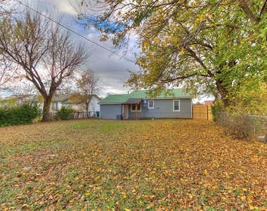 1338 South Drive - Photo Thumbnail 35