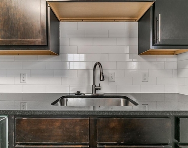 1338 South Drive - Photo Thumbnail 13