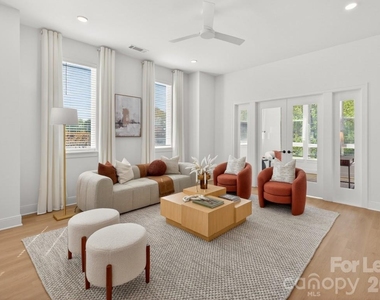 11902 Elm Lane - Photo Thumbnail 4