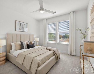 11902 Elm Lane - Photo Thumbnail 23