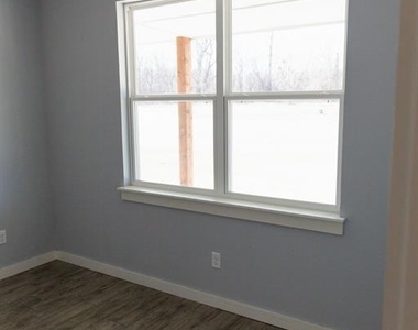 306 Kirks Hollow - Photo Thumbnail 11