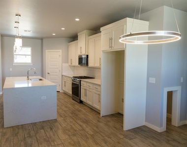 306 Kirks Hollow - Photo Thumbnail 27