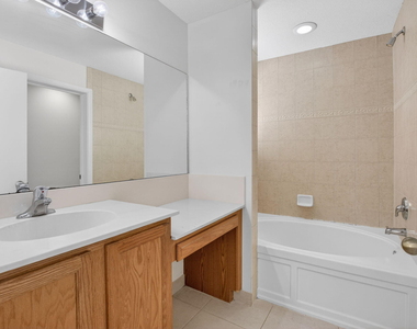 1418 W Wickham Circle - Photo Thumbnail 15