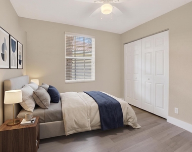 1418 W Wickham Circle - Photo Thumbnail 19
