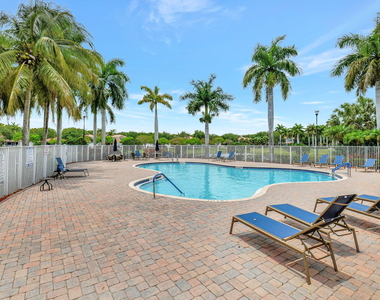 1418 W Wickham Circle - Photo Thumbnail 40