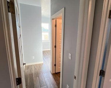 102 Olde Mill Road - Photo Thumbnail 22