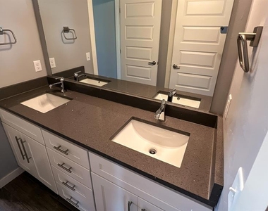 102 Olde Mill Road - Photo Thumbnail 29