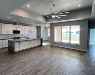 102 Olde Mill Road - Photo Thumbnail 9