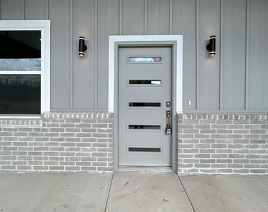 104 Olde Mill Road - Photo Thumbnail 2
