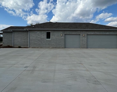 104 Olde Mill Road - Photo Thumbnail 44
