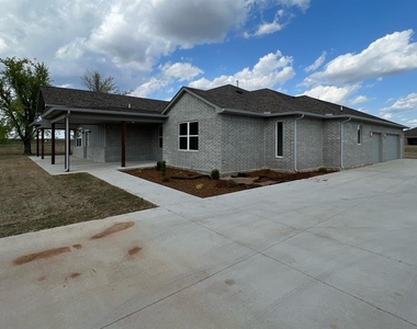 104 Olde Mill Road - Photo Thumbnail 43
