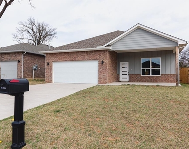 508 Remington Avenue - Photo Thumbnail 1