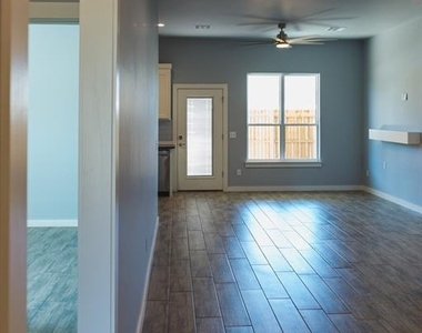 629 Remington Avenue - Photo Thumbnail 9