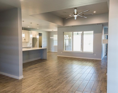 1796 Salma Road - Photo Thumbnail 1