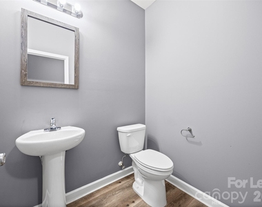 2618 Grayson Parkway - Photo Thumbnail 14