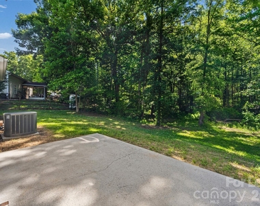 2618 Grayson Parkway - Photo Thumbnail 25