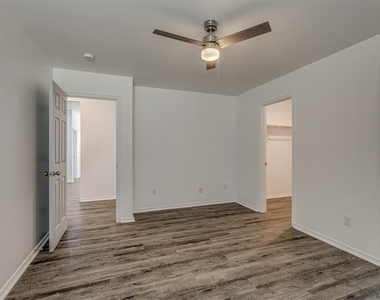 1720 Castle Street - Photo Thumbnail 18