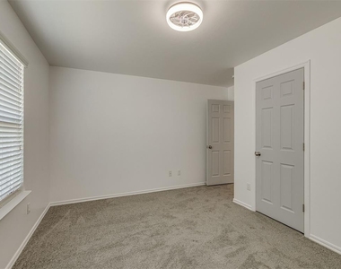 1720 Castle Street - Photo Thumbnail 27