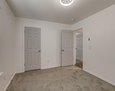 1720 Castle Street - Photo Thumbnail 29