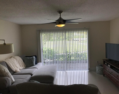 700 S Crestwood Ct Court S - Photo Thumbnail 18