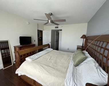 822 Villa Circle - Photo Thumbnail 10