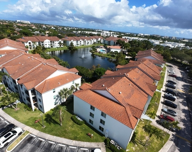 822 Villa Circle - Photo Thumbnail 26