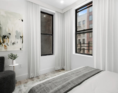  East 90th Street - Photo Thumbnail 1