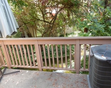 7101 Farralone Avenue - Photo Thumbnail 17
