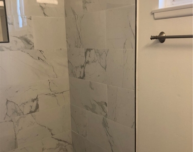 2817 Merlin Avenue - Photo Thumbnail 12